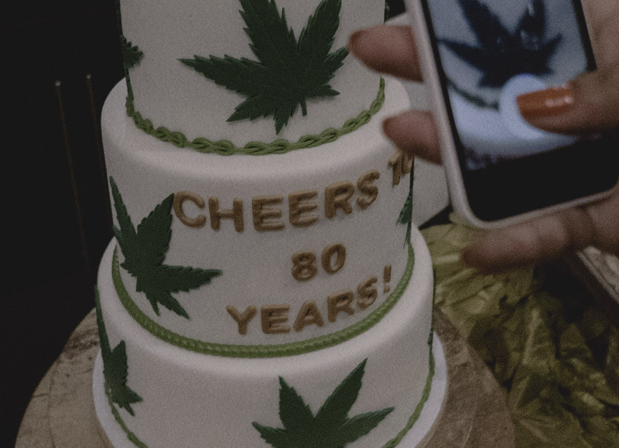 tommy-chongs-birtday-cake